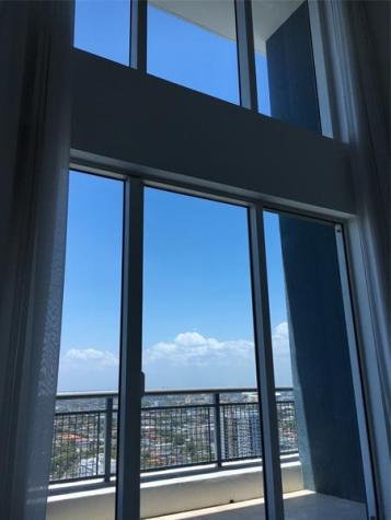 60 SW 13th Street Miami FL 33130