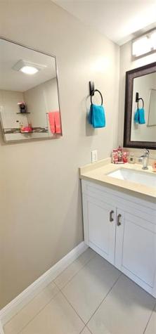 3650 N 56th Avenue Hollywood FL 33021