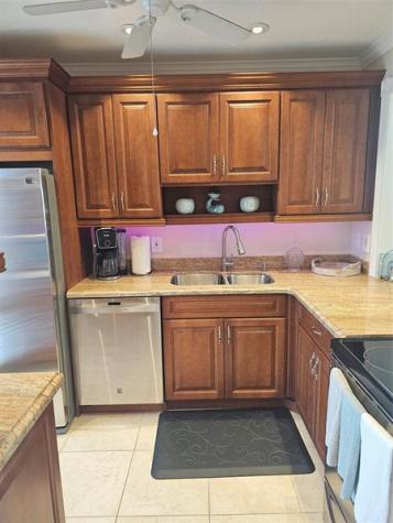 1461 S Ocean Boulevard Lauderdale By The Sea FL 33062