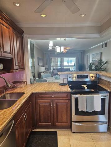 1461 S Ocean Boulevard Lauderdale By The Sea FL 33062