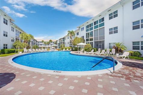 1461 S Ocean Boulevard Lauderdale By The Sea FL 33062