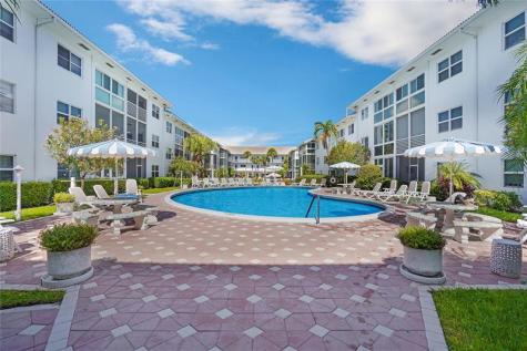 1461 S Ocean Boulevard Lauderdale By The Sea FL 33062