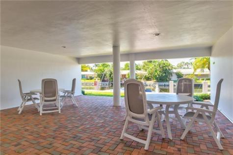 1461 S Ocean Boulevard Lauderdale By The Sea FL 33062
