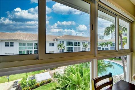 1461 S Ocean Boulevard Lauderdale By The Sea FL 33062