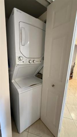 8014 NW 15th Manor Plantation FL 33322