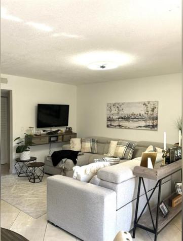 8014 NW 15th Manor Plantation FL 33322