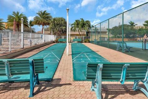 1009 N Ocean Boulevard Pompano Beach FL 33062