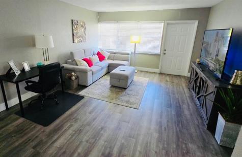 Hallandale Beach FL 33009