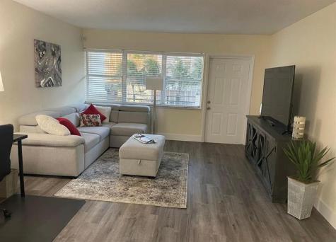 Hallandale Beach FL 33009