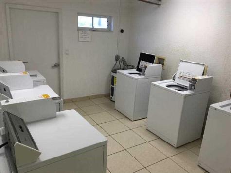924 SE 2nd Street Fort Lauderdale FL 33301