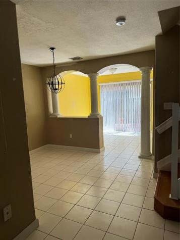 7357 NW 174 Hialeah FL 33015