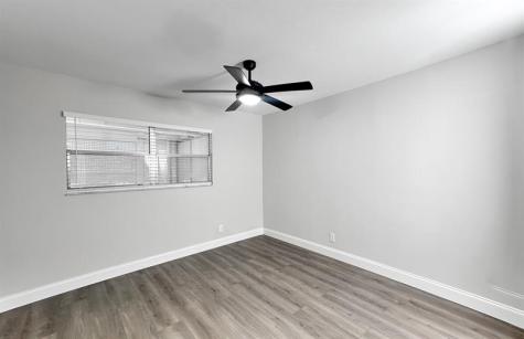 268 Saxony F Delray Beach FL 33446