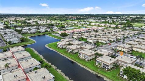 268 Saxony F Delray Beach FL 33446