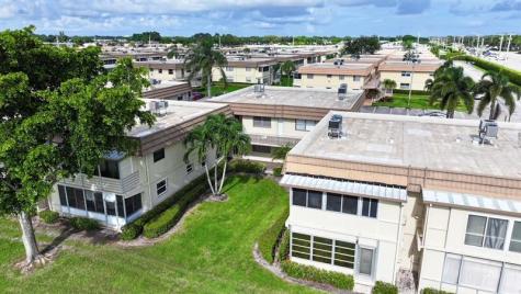 268 Saxony F Delray Beach FL 33446