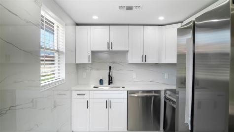 268 Saxony F Delray Beach FL 33446