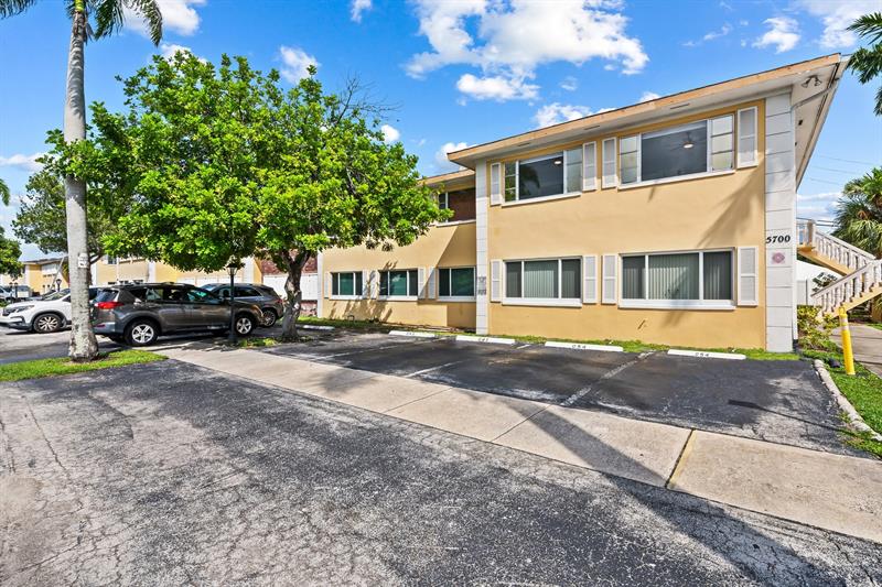 5700 NE 22nd Way Fort Lauderdale FL 33308