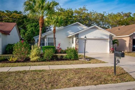 9107 Chatsworth Cascades Circle Boca Raton FL 33434