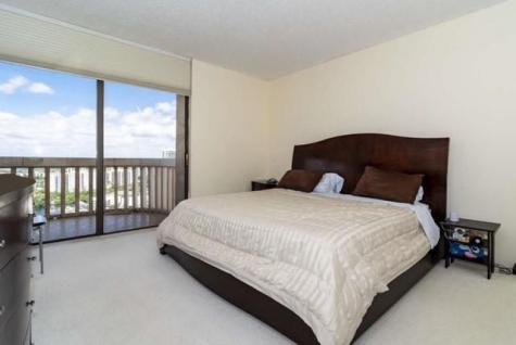 19355 Turnberry Way Miami FL 33180