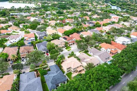 1325 Camellia Circle Weston FL 33326