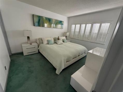 4117 N Bougainvilla Drive Lauderdale By The Sea FL 33308