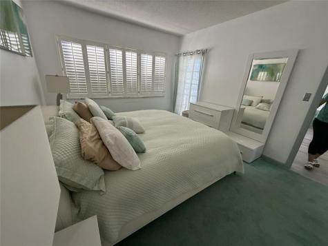4117 N Bougainvilla Drive Lauderdale By The Sea FL 33308
