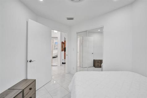 5514 SW 28th Terrace Dania Beach FL 33312