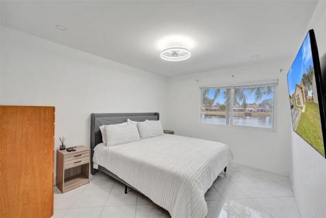 5514 SW 28th Terrace Dania Beach FL 33312