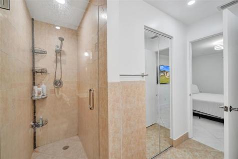 5514 SW 28th Terrace Dania Beach FL 33312