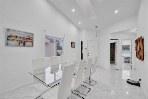 5514 SW 28th Terrace Dania Beach FL 33312