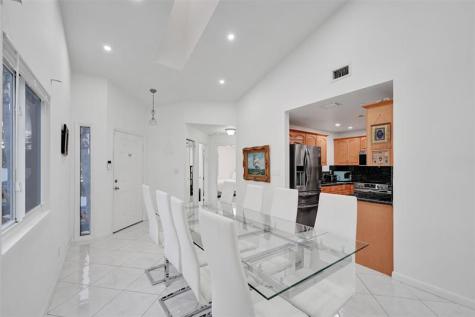 5514 SW 28th Terrace Dania Beach FL 33312