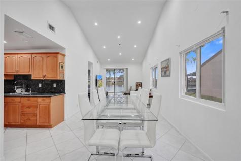 5514 SW 28th Terrace Dania Beach FL 33312