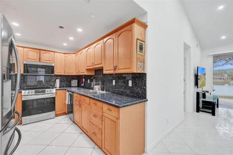 5514 SW 28th Terrace Dania Beach FL 33312