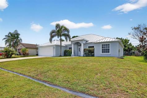 538 SW Nadell Avenue Port St Lucie FL 34953