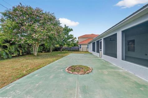 538 SW Nadell Avenue Port St Lucie FL 34953