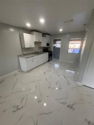 268 NE 41st Street Oakland Park FL 33334