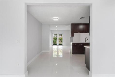 9611 Saddlebrook Drive Boca Raton FL 33496