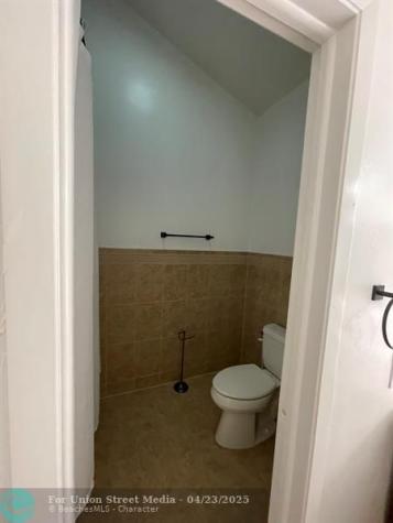 448 SE 14th Street Dania Beach FL 33004