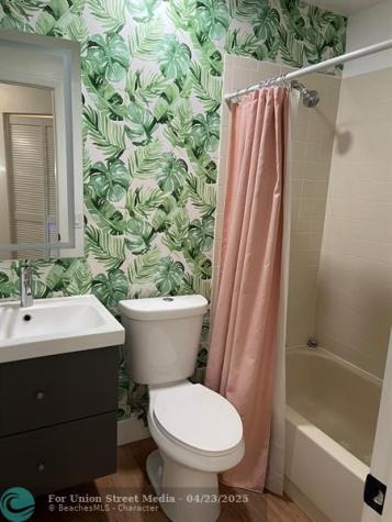 448 SE 14th Street Dania Beach FL 33004