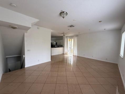 2858 S Oasis Drive Boynton Beach FL 33426
