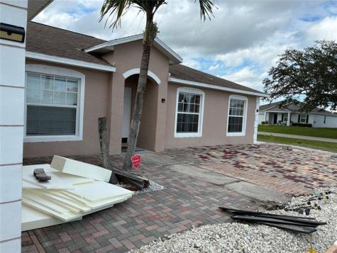 602 SW Kenyoun Street Port St Lucie FL 34983