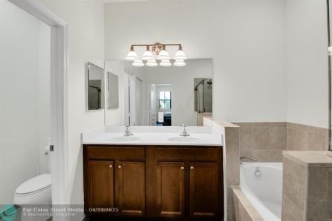 8455 Lakeview Trail Parkland FL 33076