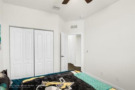 8455 Lakeview Trail Parkland FL 33076