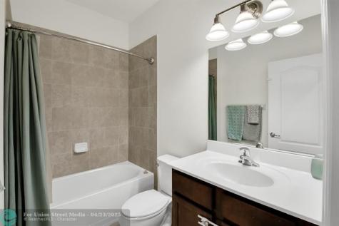8455 Lakeview Trail Parkland FL 33076