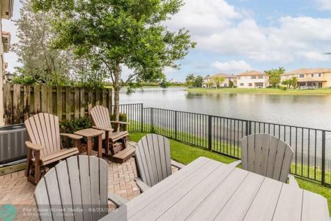 8455 Lakeview Trail Parkland FL 33076