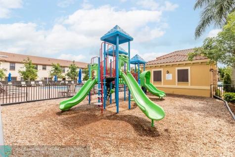 8455 Lakeview Trail Parkland FL 33076