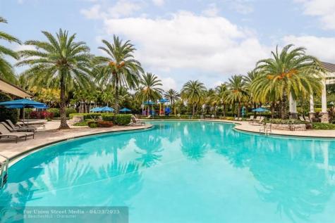 8455 Lakeview Trail Parkland FL 33076
