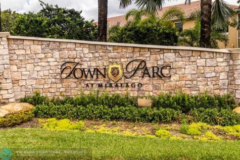 8455 Lakeview Trail Parkland FL 33076