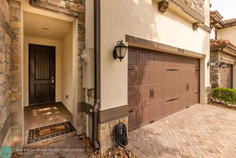 8455 Lakeview Trail Parkland FL 33076