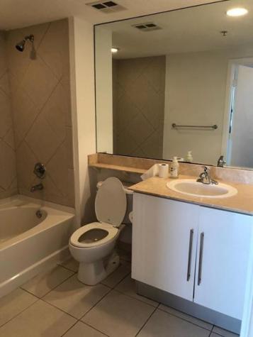 325 S Biscayne Boulevard Miami FL 33131