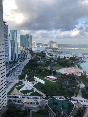 325 S Biscayne Boulevard Miami FL 33131